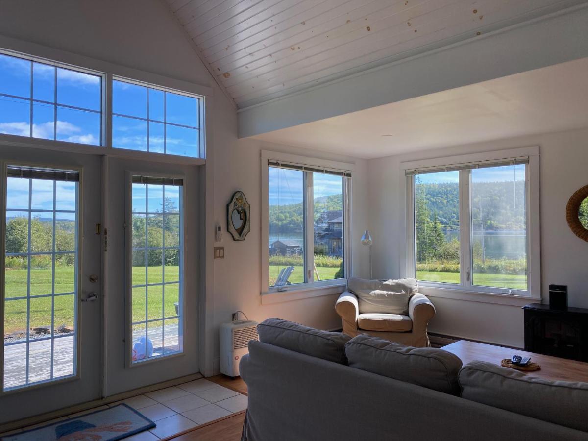 Broadwater Inn & Cottages Baddeck Bagian luar foto