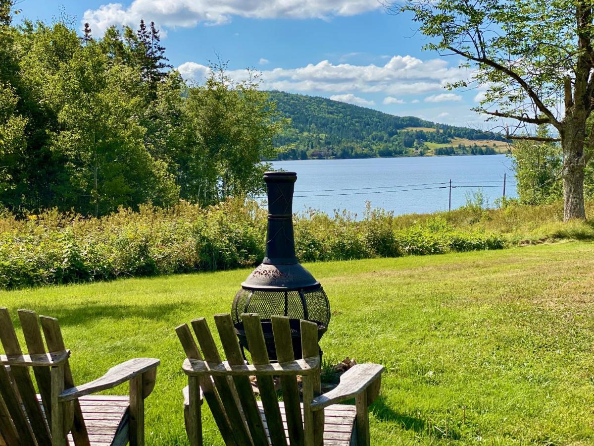 Broadwater Inn & Cottages Baddeck Bagian luar foto